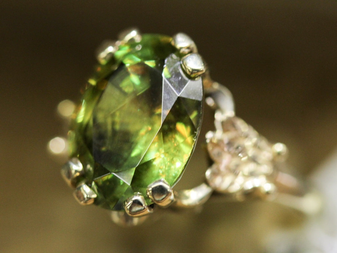 sphene gemstone