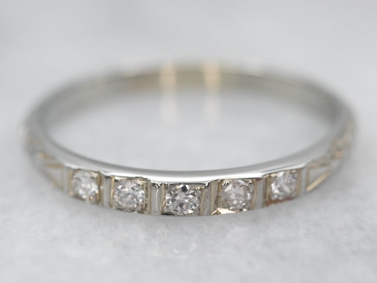 Vintage Patterned Multi Diamond Wedding Band