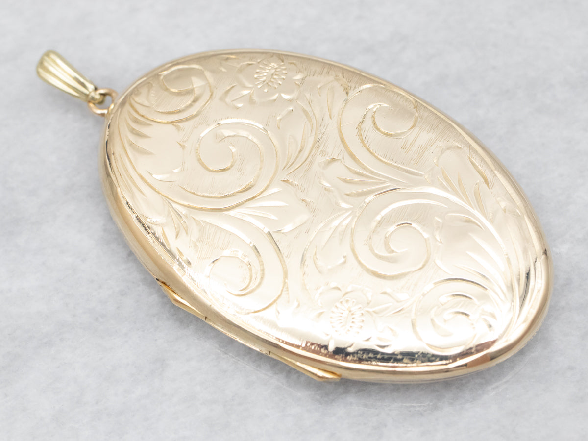 Vintage Gold Engraved Flower Locket