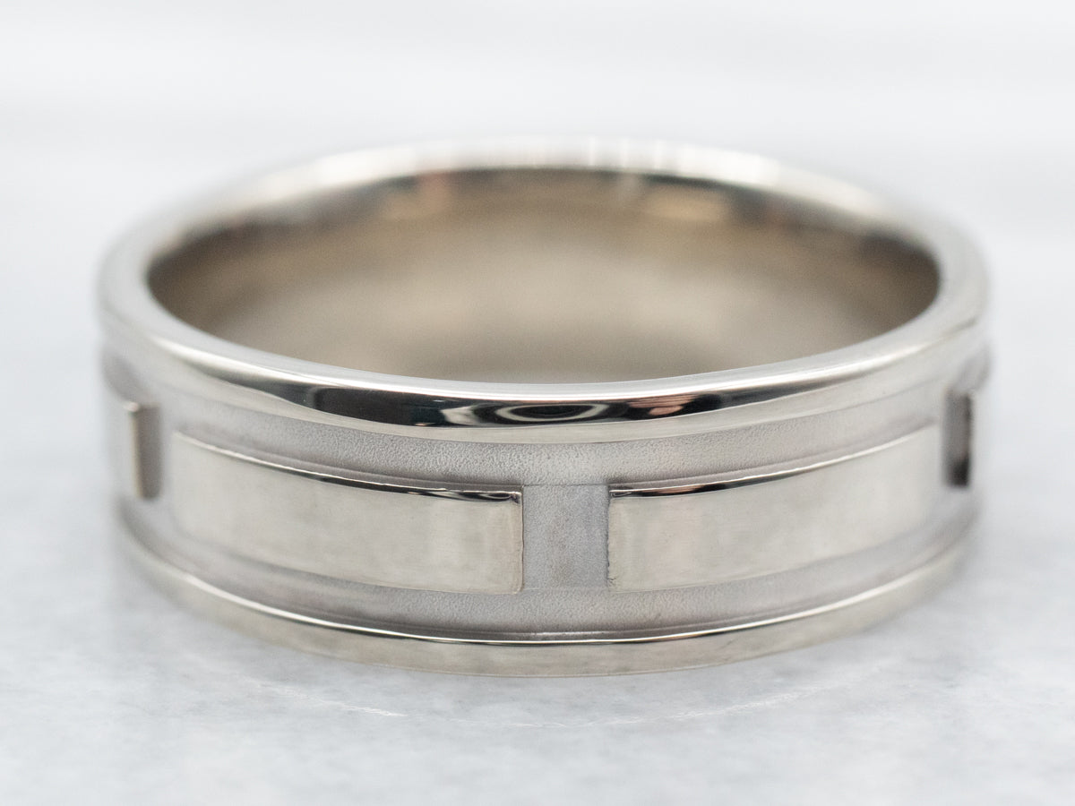 White Gold Elongated Bar Pattern Wedding Band