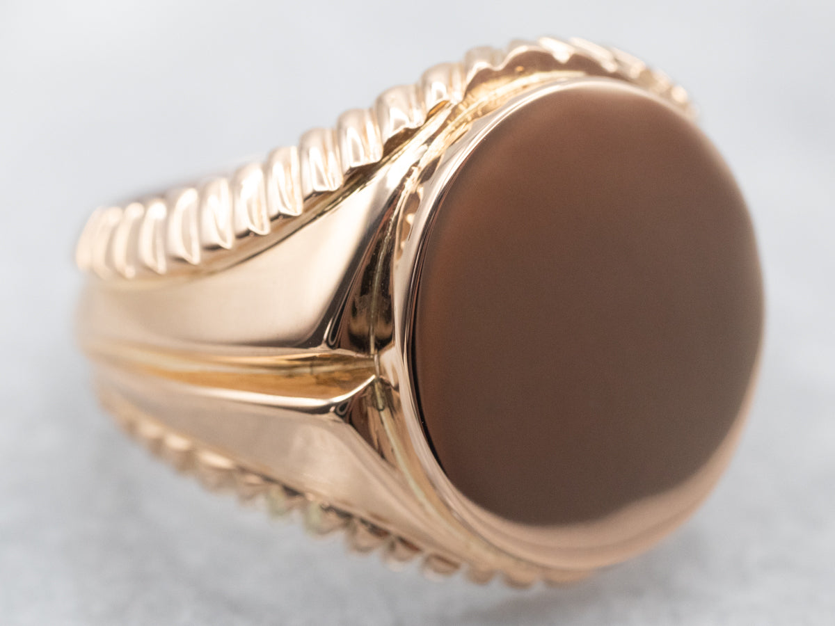 Unisex Ribbed Gold Signet Ring