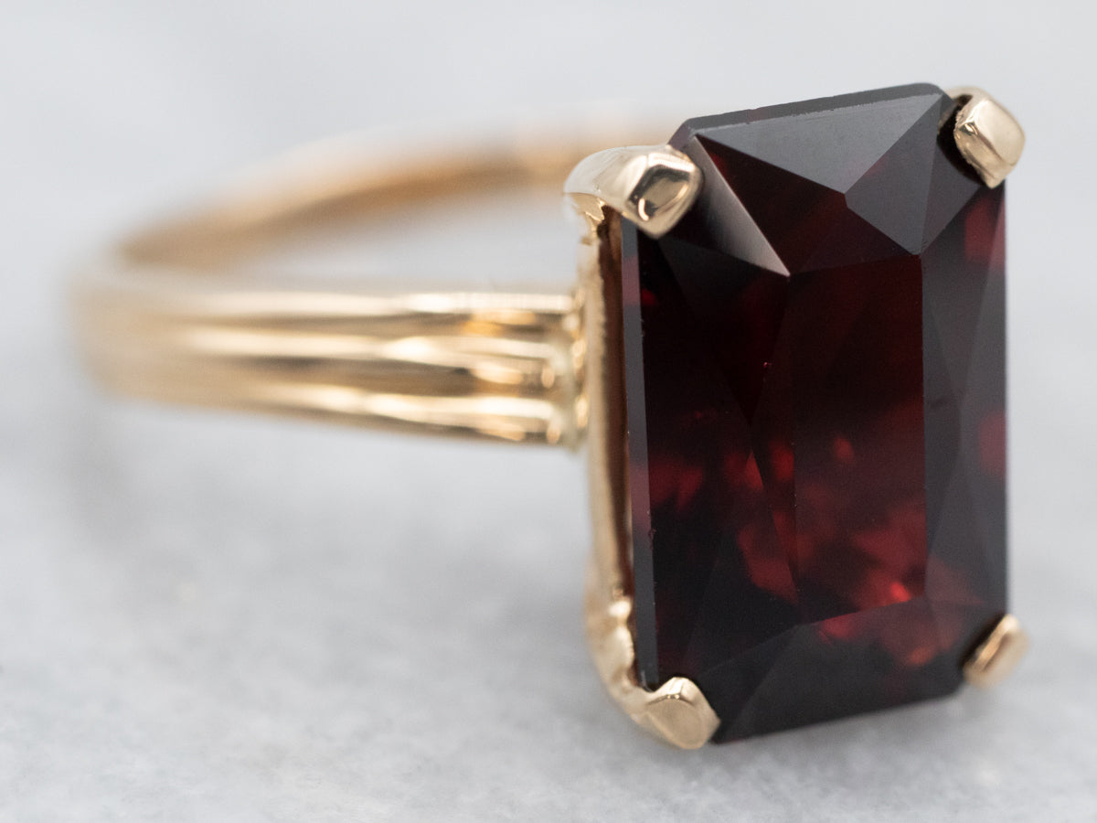 Vintage Garnet Solitaire Ring in Yellow Gold