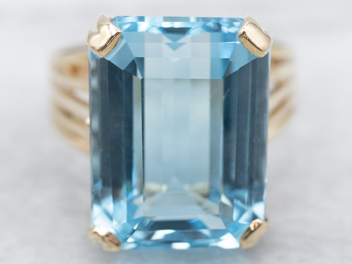 Stunning Gold Blue Topaz Solitaire Cocktail Ring