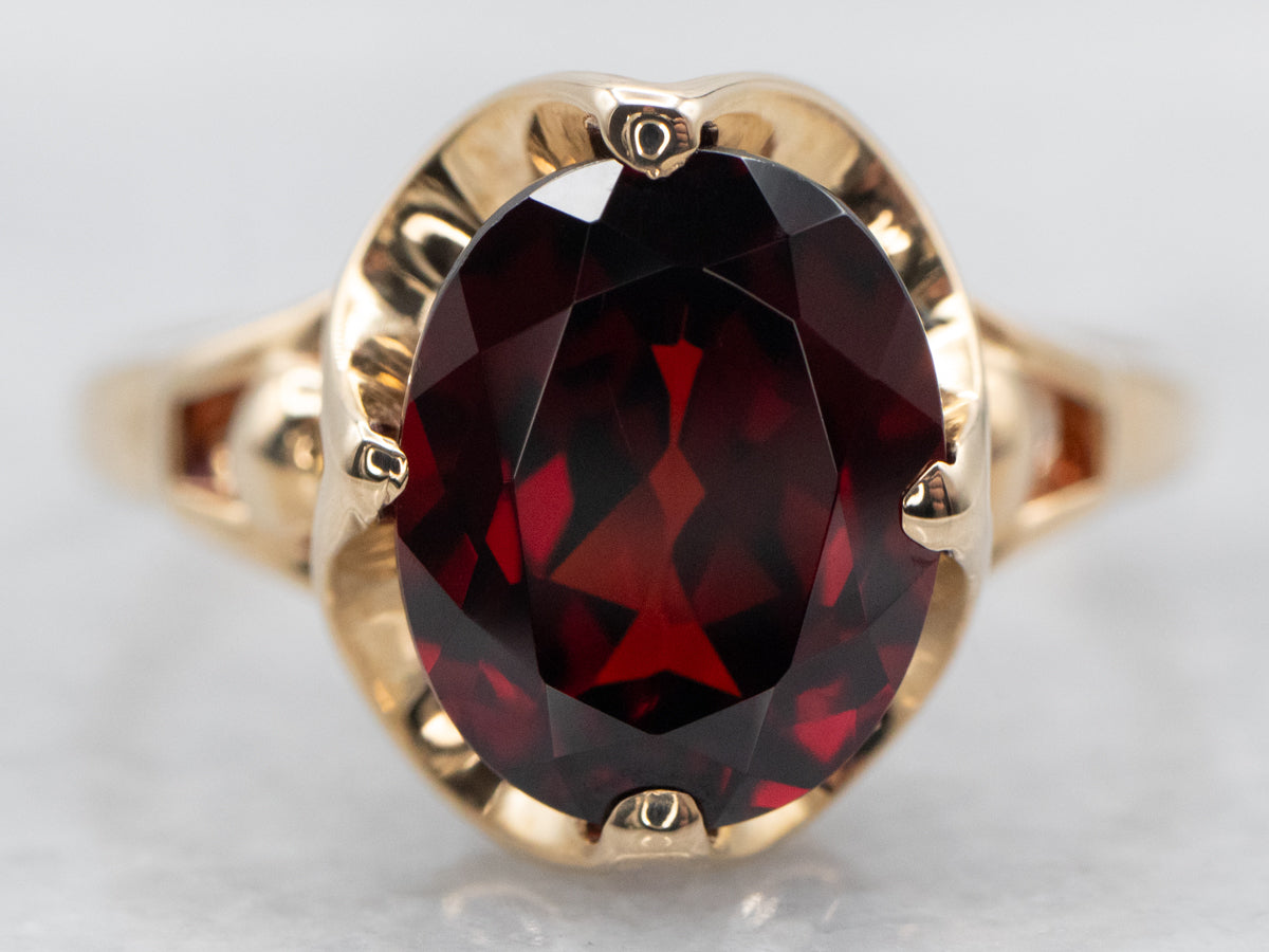 Yellow Gold Pyrope Garnet Solitaire Cocktail Ring