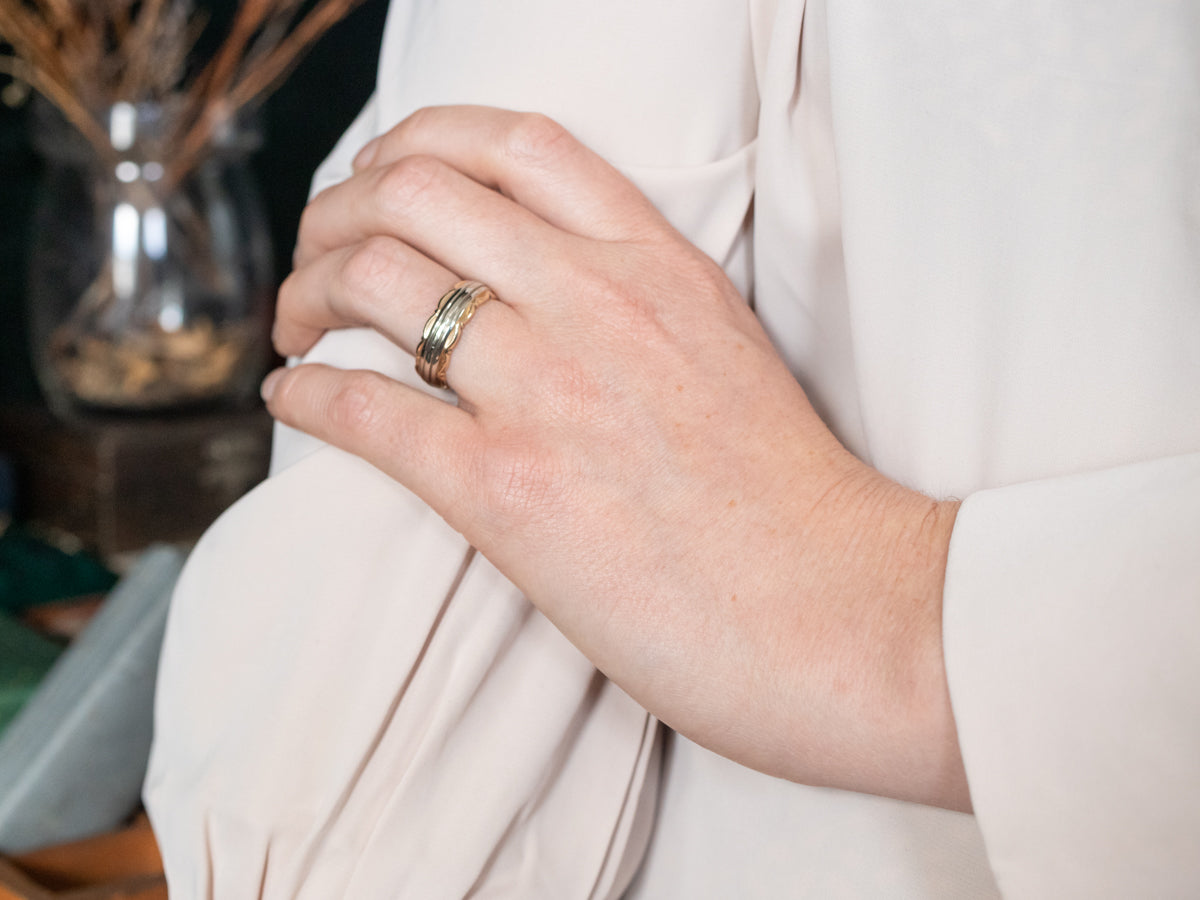 Two Tone Scalloped Edge Wedding Band