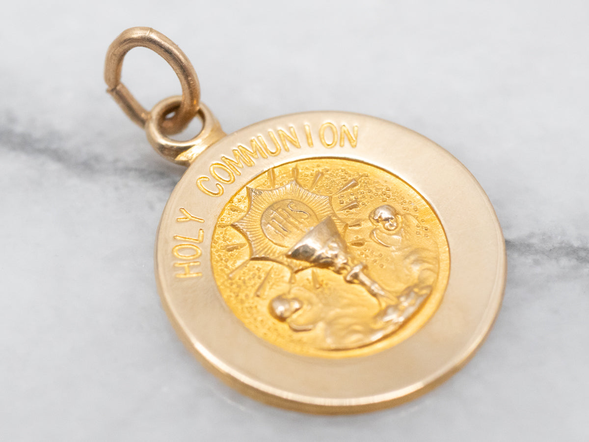 Yellow Gold Holy Communion Disc Pendant