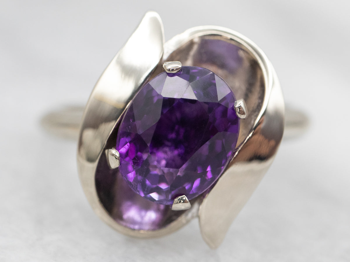 Sleek White Gold Amethyst Solitaire Ring