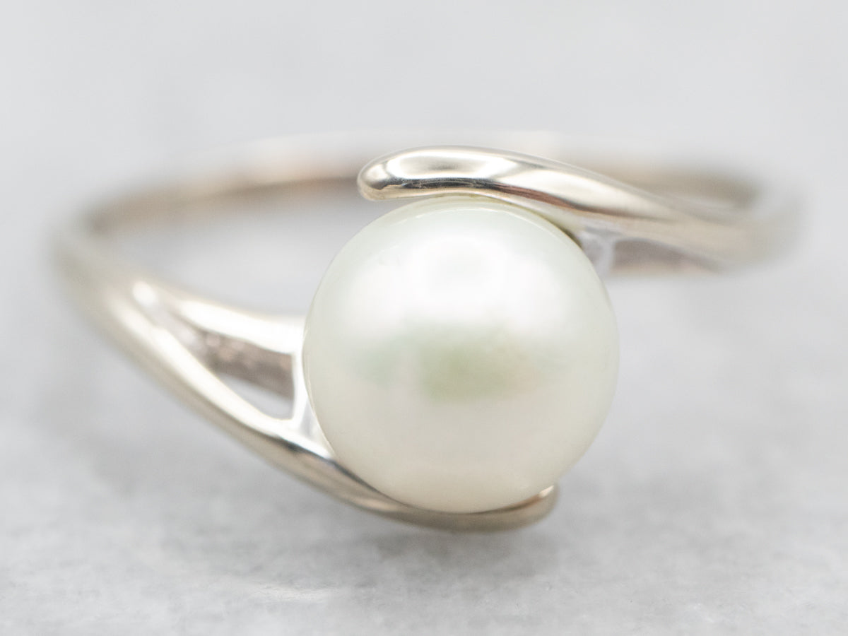 Modernist White Gold Pearl Bypass Ring