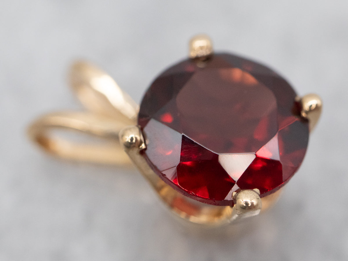 Yellow Gold Pyrope Garnet Solitaire Pendant