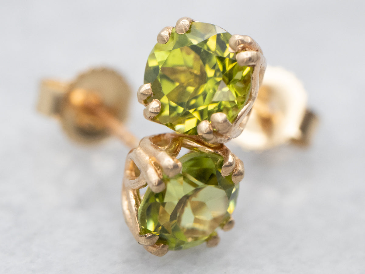 Yellow Gold Peridot Stud Earrings