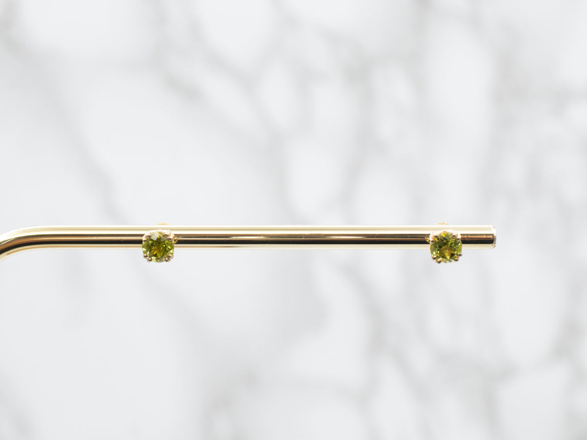 Yellow Gold Peridot Stud Earrings