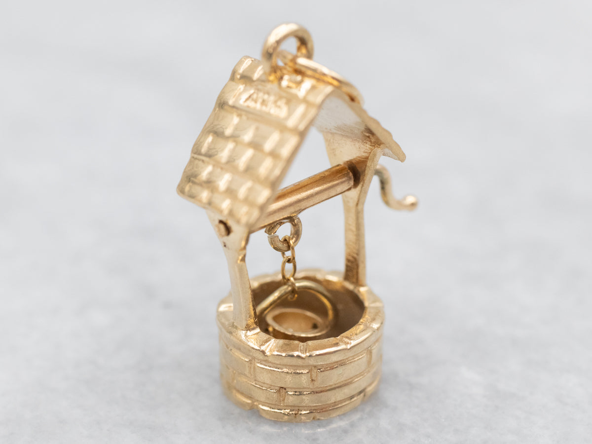 Yellow Gold Wishing Well Pendant