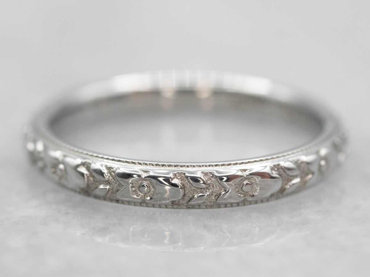 Vintage 18K White Gold Floral Pattern Band