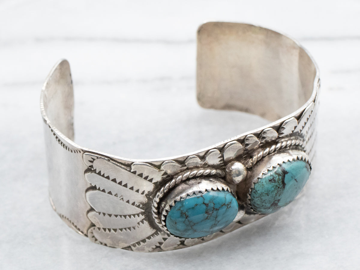 Native authentic American Southwest Turquoise Sterling Silver cuff bracelet