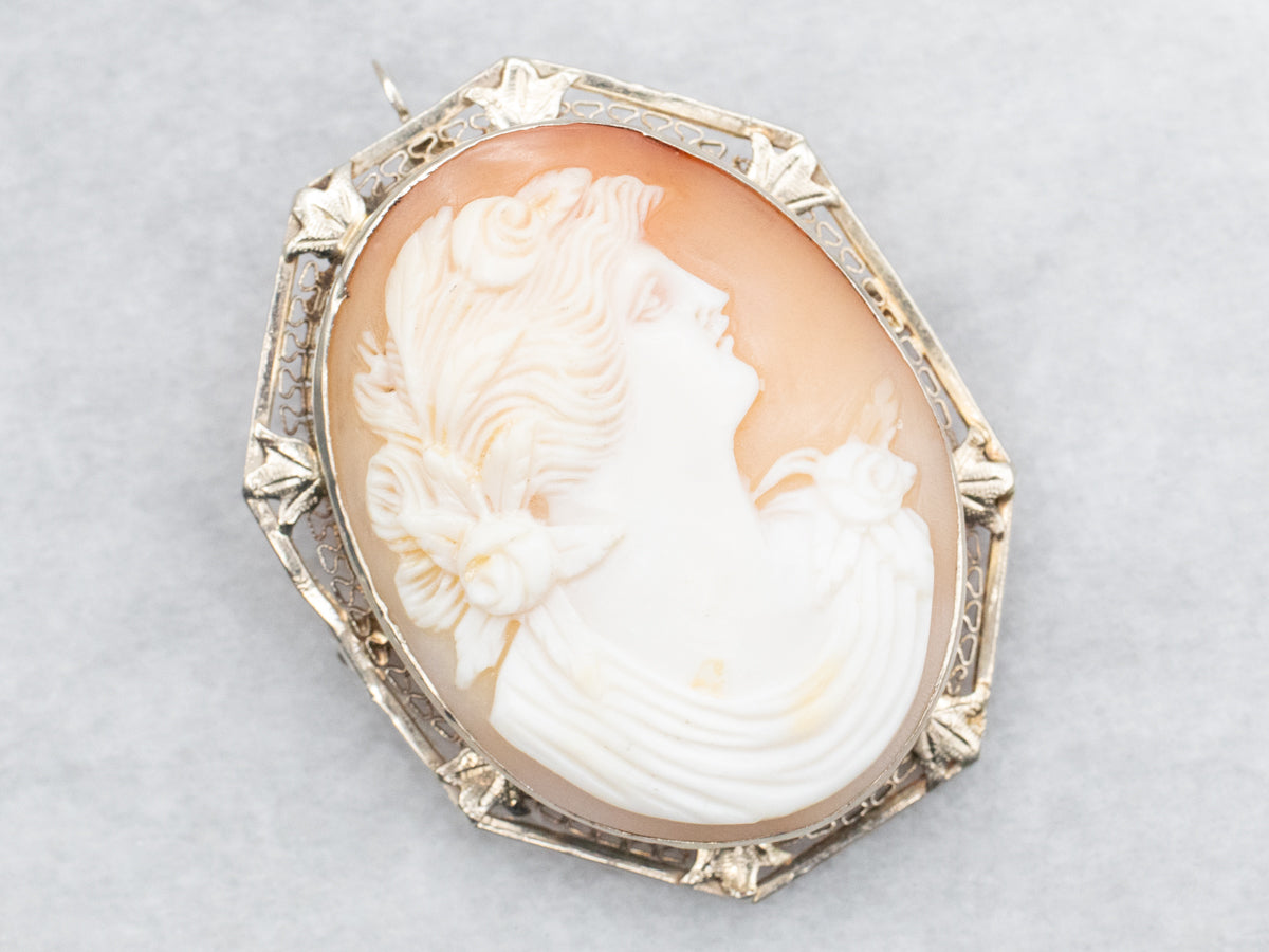 Vintage Cameo Brooch or Pendant