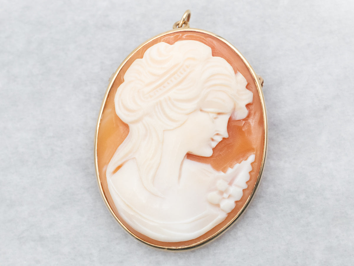 Yellow Gold Oval Cut Cameo Brooch or Pendant