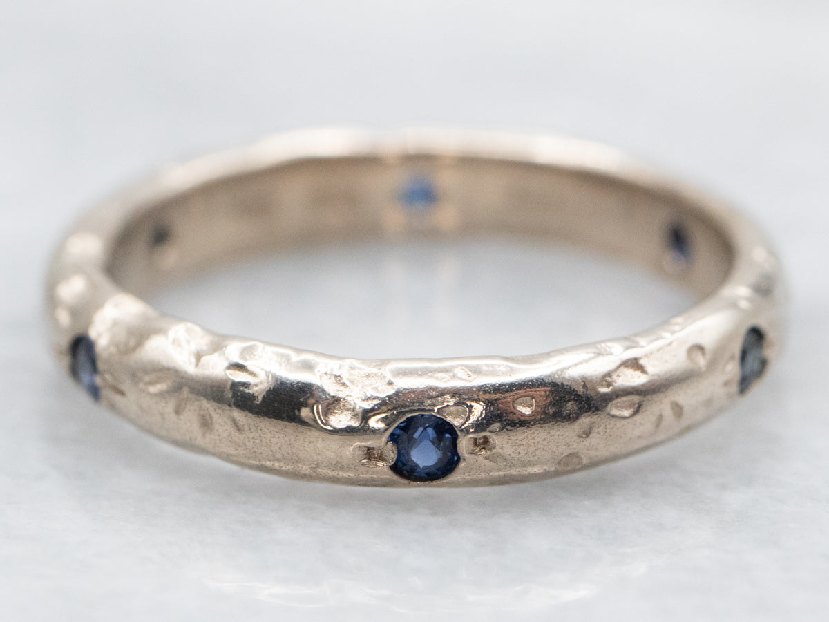 Antique Sapphire Pattern Band