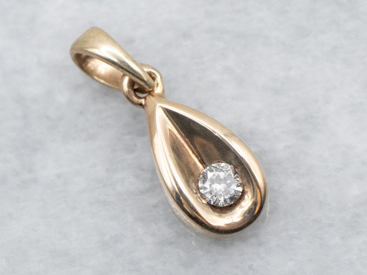 Gold Dew-Drop Diamond Pendant