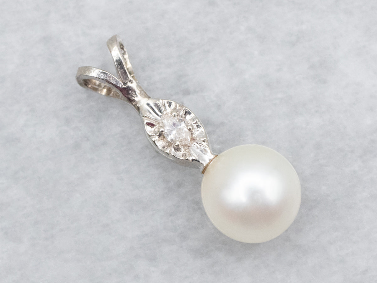 Saltwater Pearl and Diamond Pendant