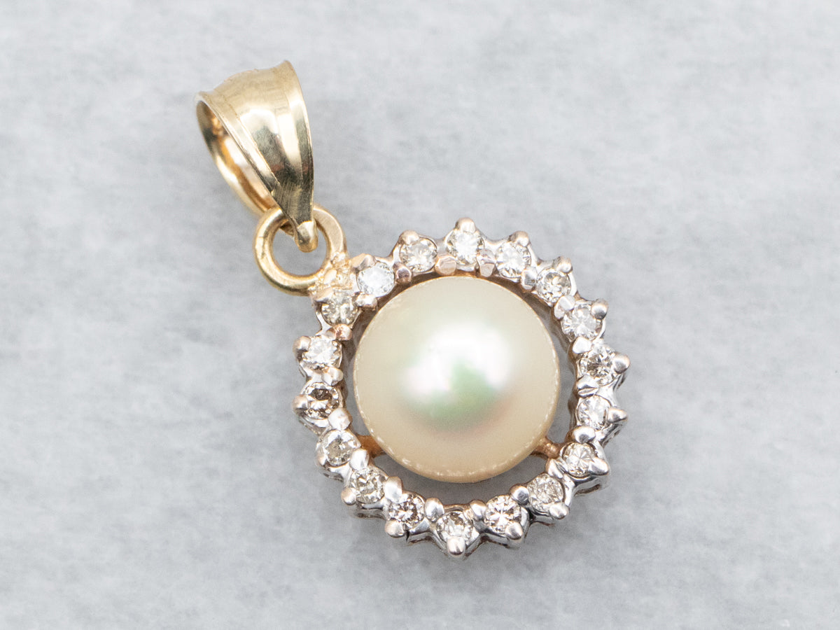 Saltwater Pearl Pendant with Diamond Halo