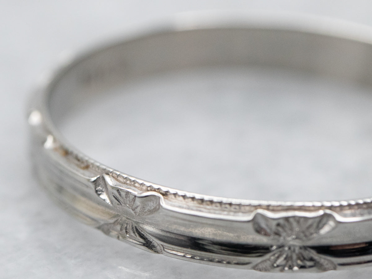 White Gold Pattern Wedding Band