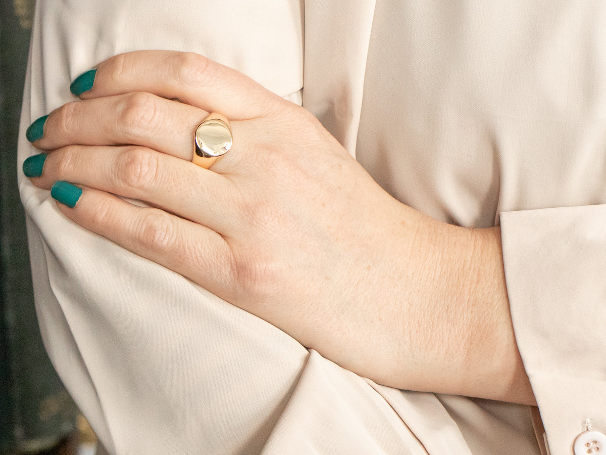 Vintage Engravable Signet Ring