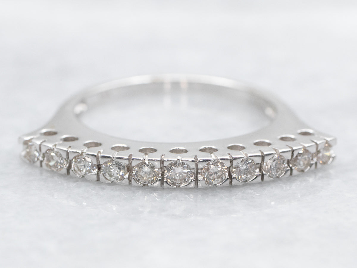 Fanned High-Set Diamond Band