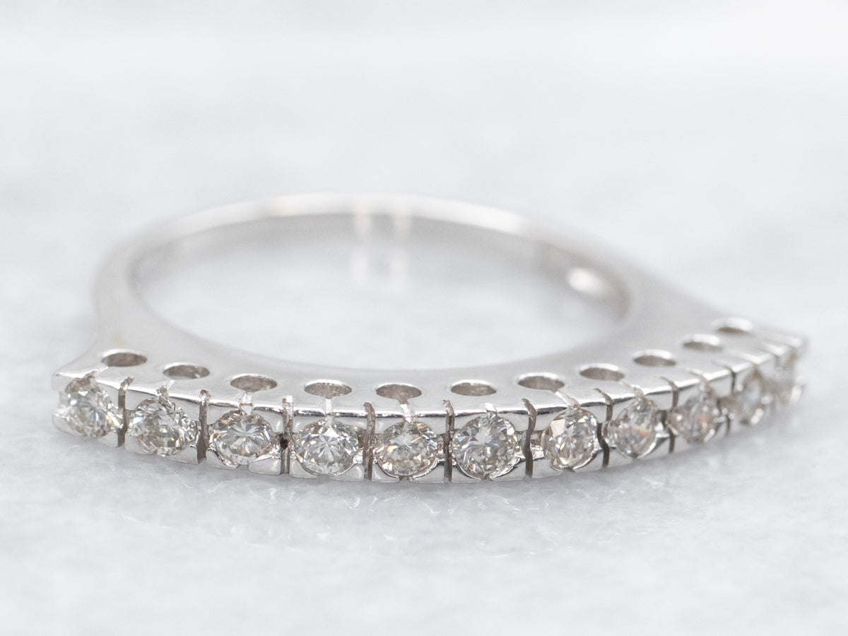 Fanned High-Set Diamond Band