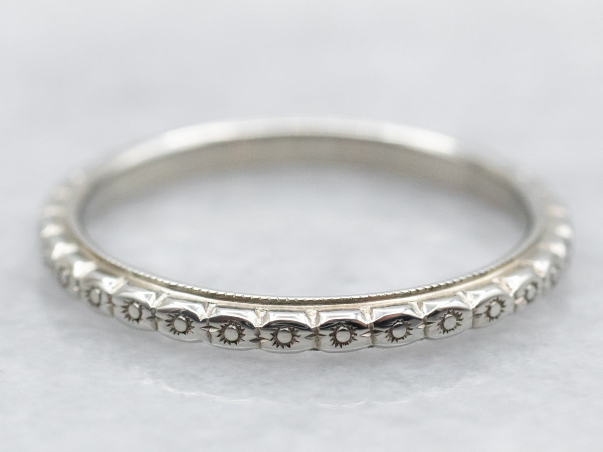 White Rose 18-Karat White Gold Floral Pattern Band