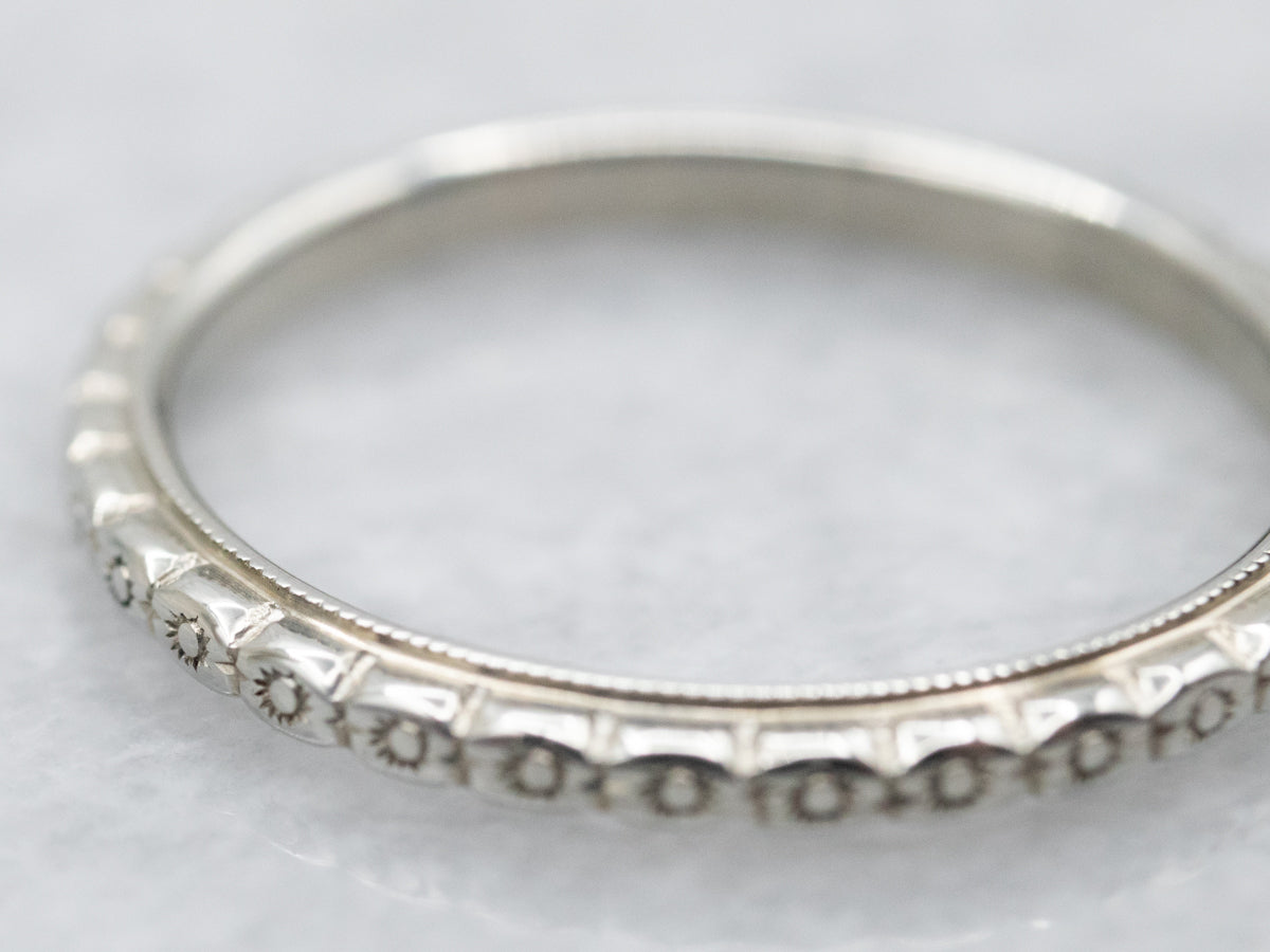 White Rose 18-Karat White Gold Floral Pattern Band