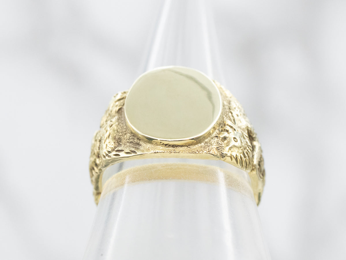 Anillo con sello de dragón para hombre en oro verde