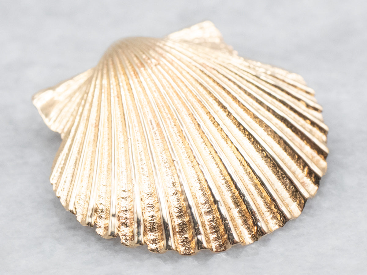 Gold Scallop Shell Pendant