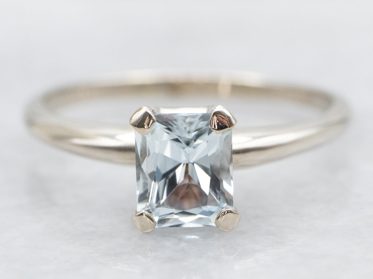 Aquamarine White Gold Solitaire Ring