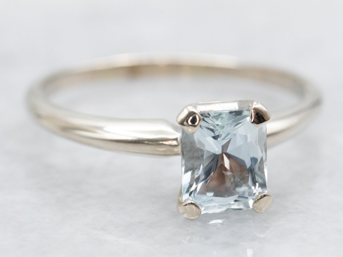 Aquamarine White Gold Solitaire Ring