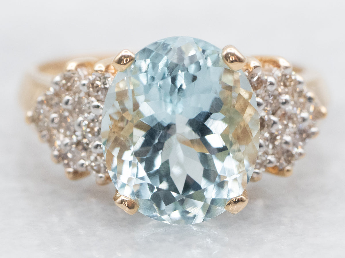 Lovely Aquamarine and Diamond Ring