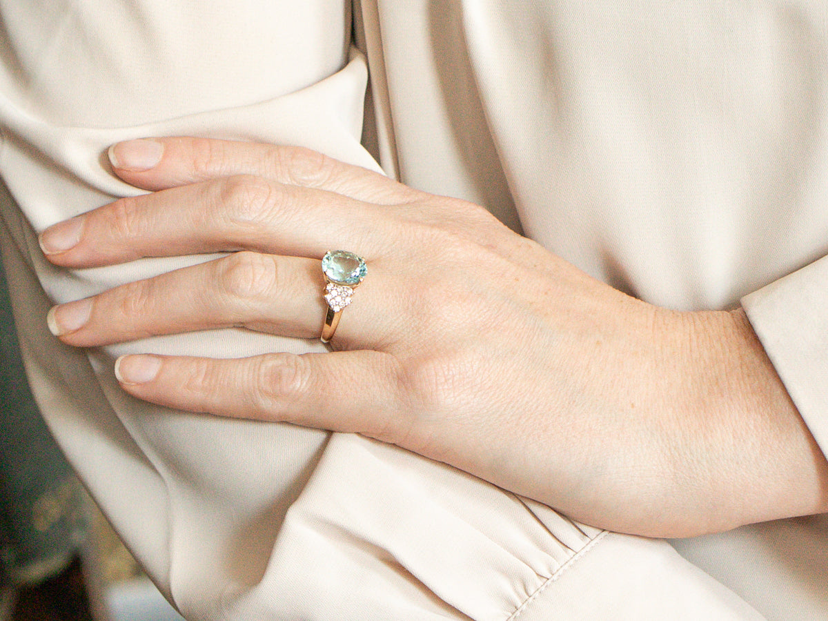 Lovely Aquamarine and Diamond Ring