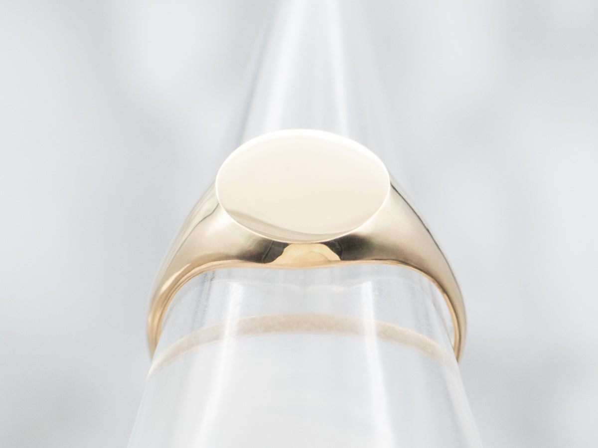 Yellow Gold Plain Signet Ring with Oval Top