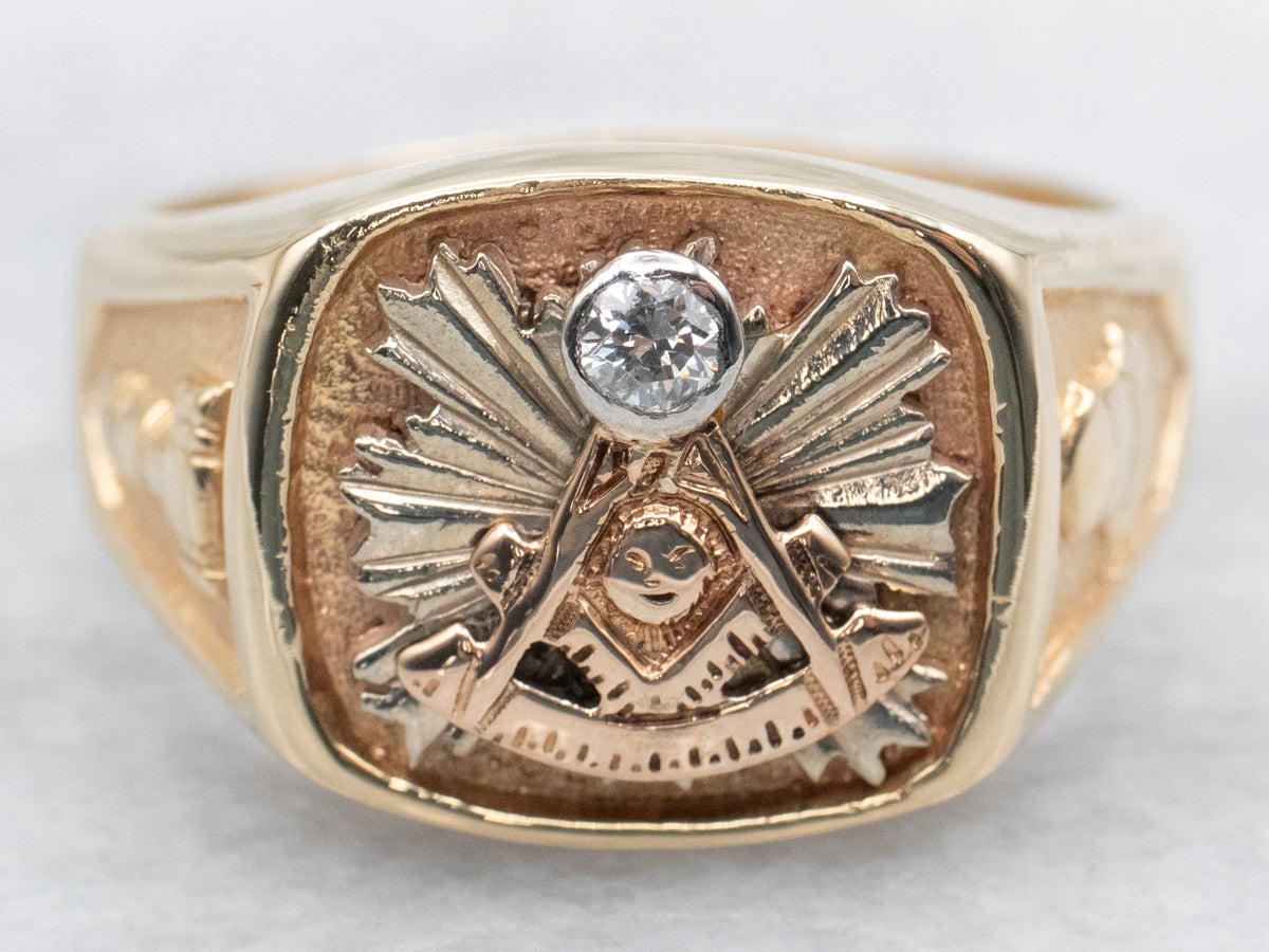 Men s Vintage Gold and Diamond Masonic Ring