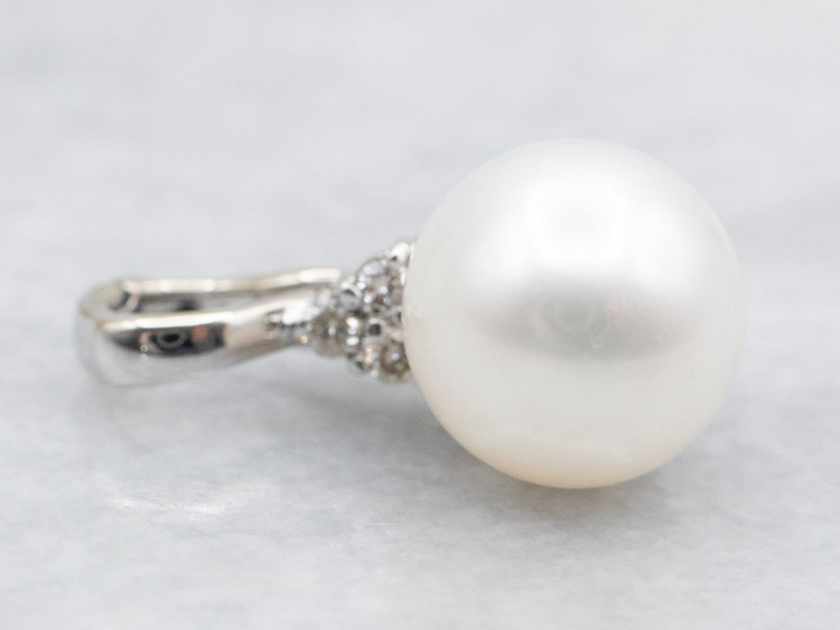 Saltwater Pearl and Diamond Pendant