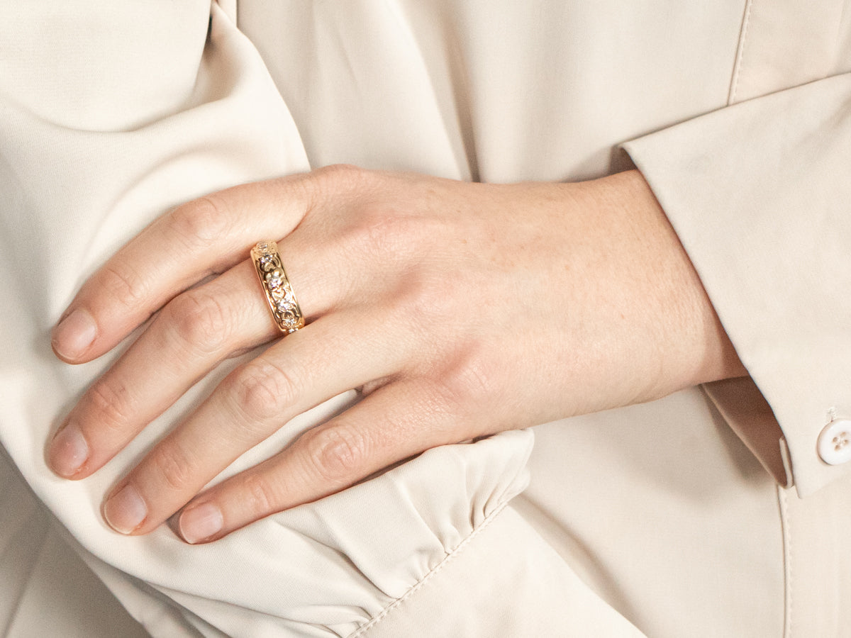 Diamond Scalloped Wedding Band