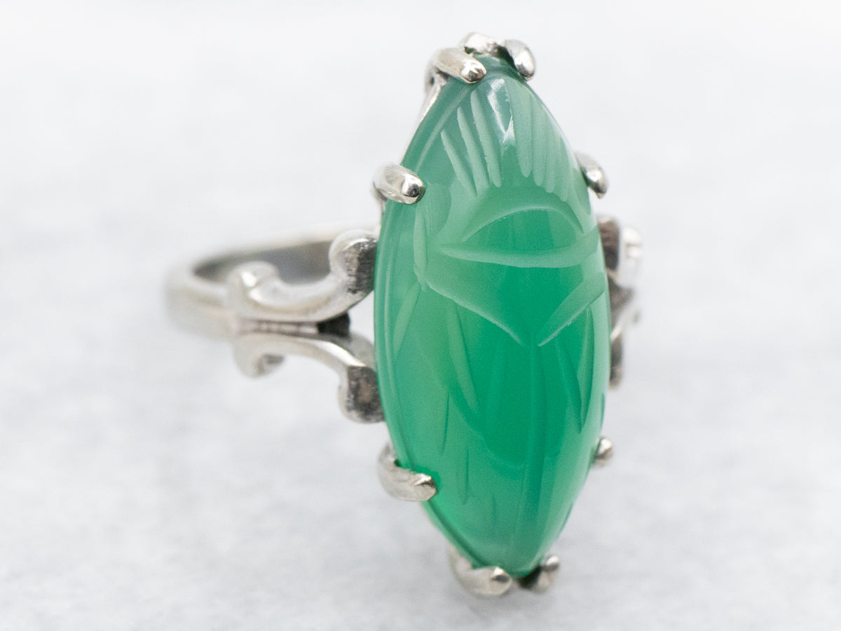 Anillo de escarabajo escarabajo de ónix verde tallado