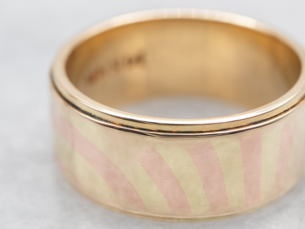 Two Tone Wide Swirl Band with Lined Edge