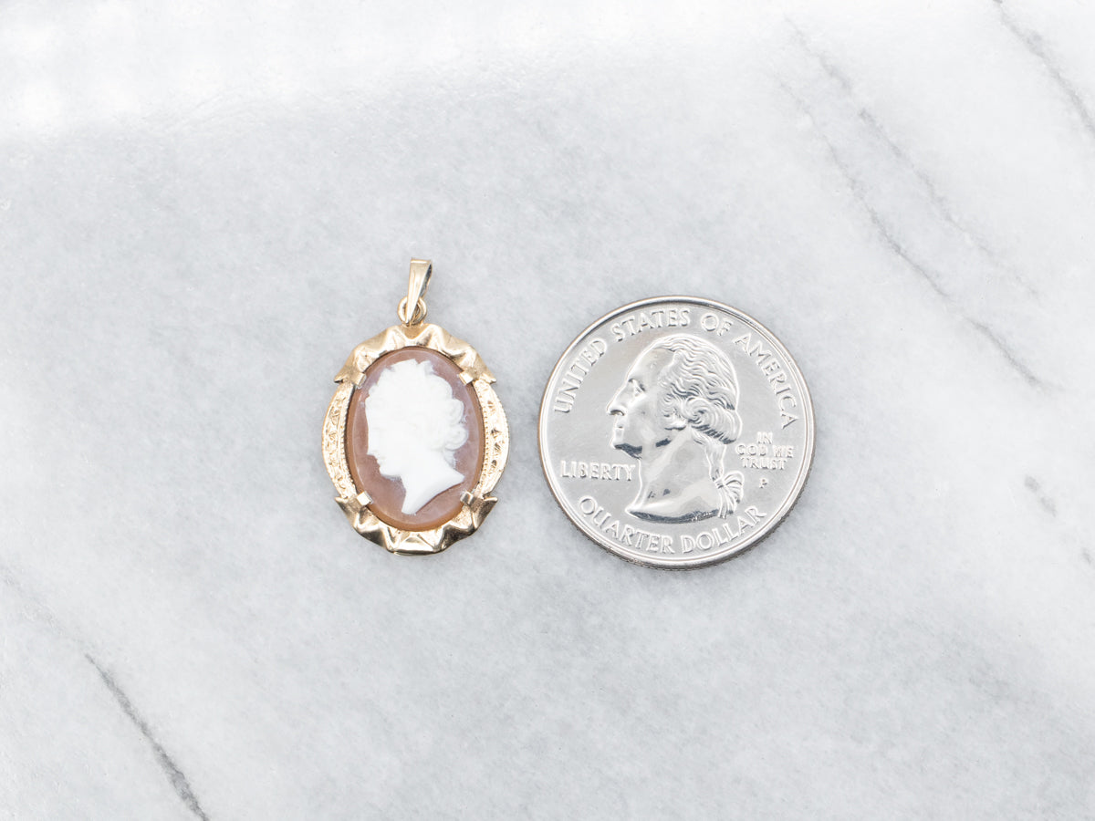 Vintage Yellow Gold Cameo Pendant