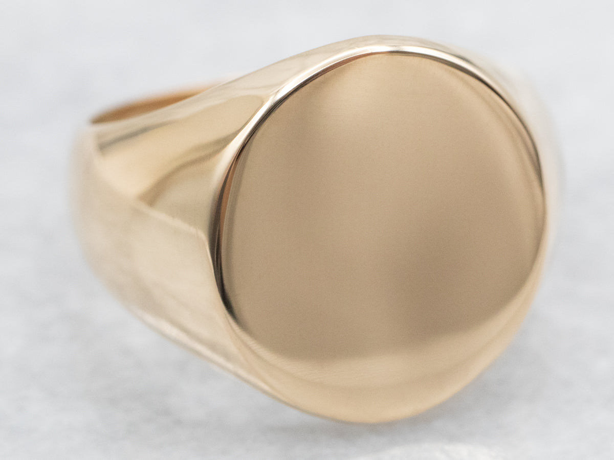 Plain Signet Ring with Oval Top