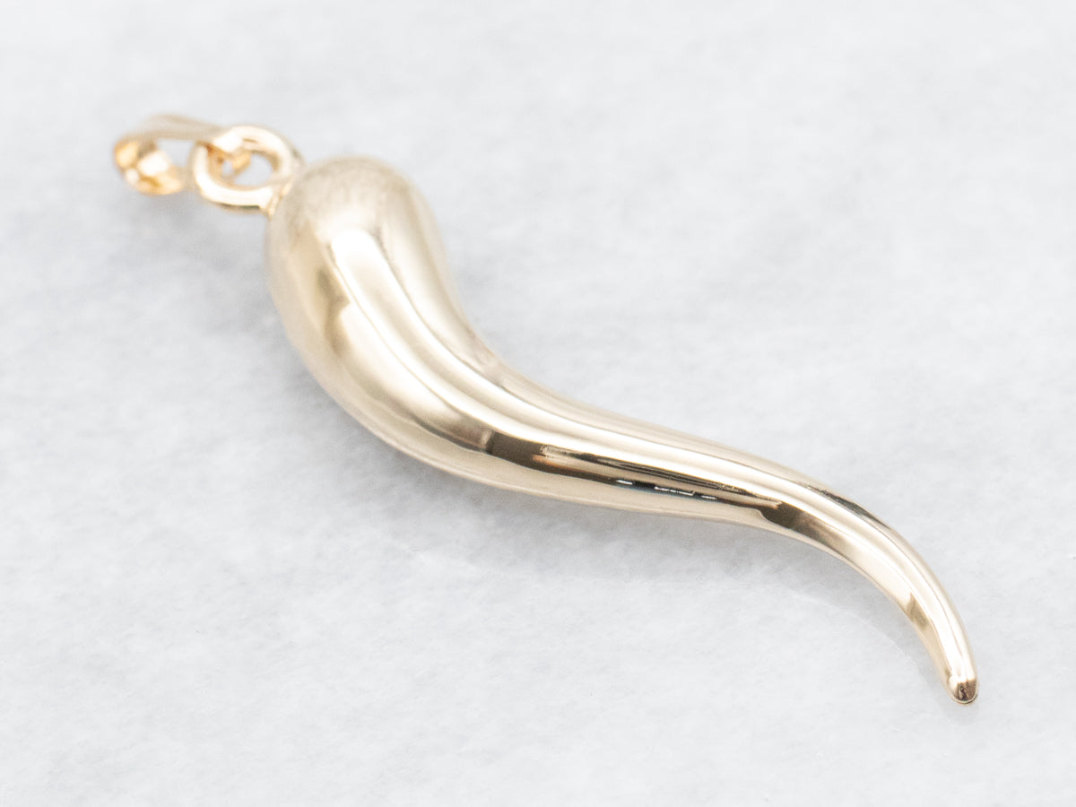 Yellow Gold Italian Horn Pendant