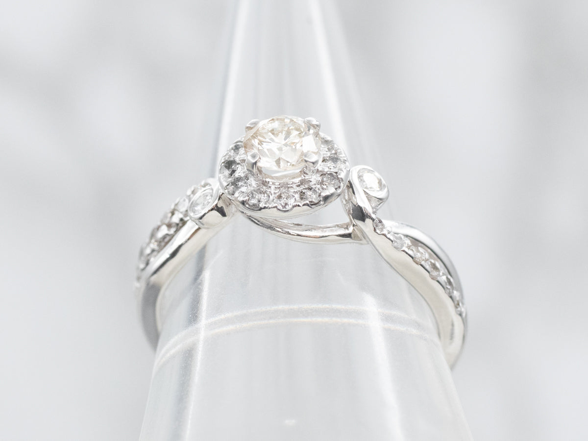 White Gold Diamond Engagement Ring with Diamond Halo