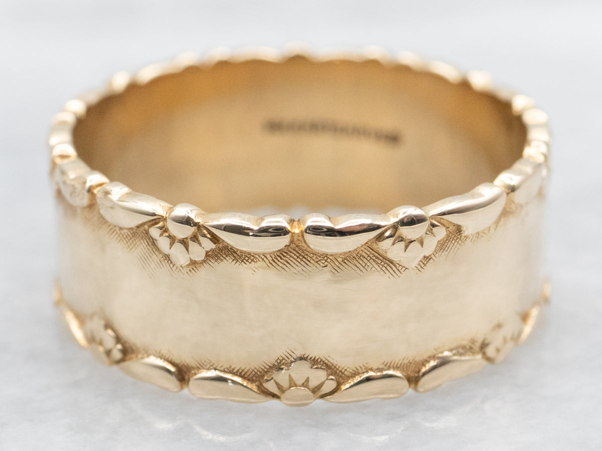 Vintage Wide Gold Pattern Edge Band