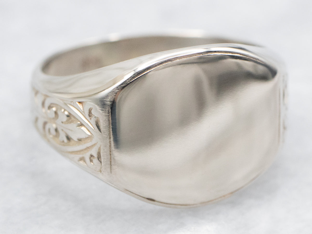 Vintage White Gold Fleur De Lis Signet Ring