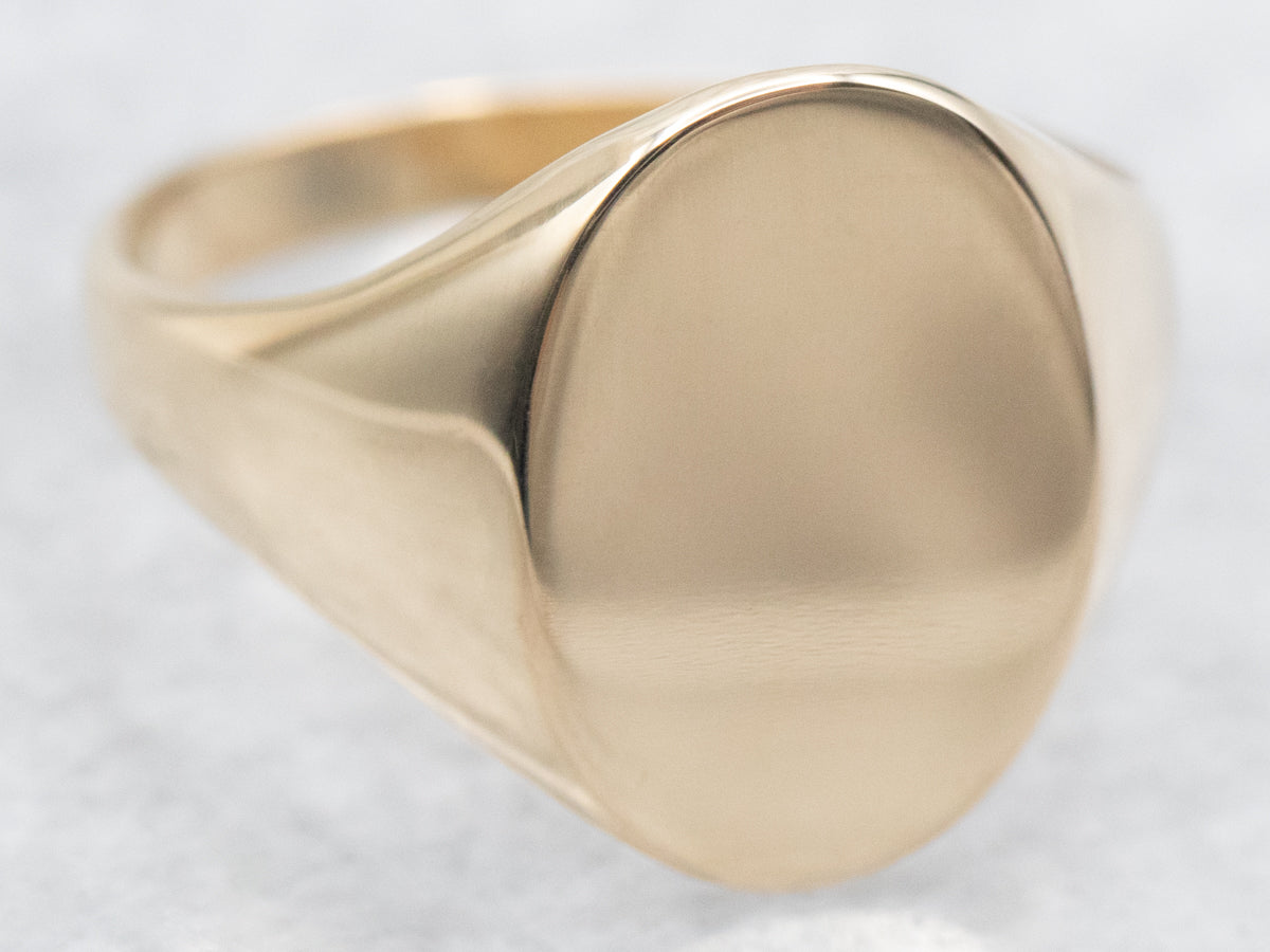 Vintage Plain Yellow Gold Signet Ring