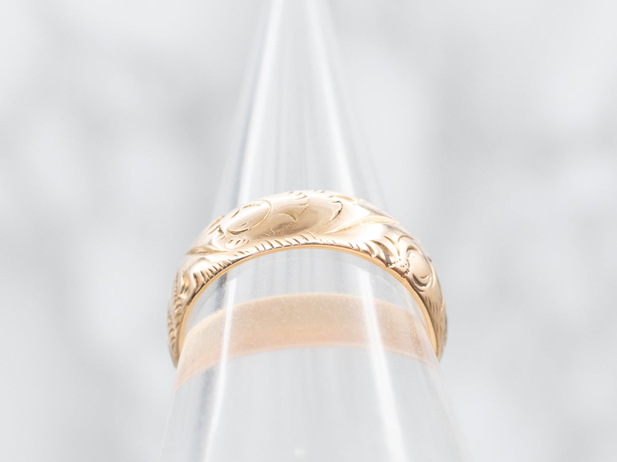 Scrolling 18-Karat Gold Wedding Band